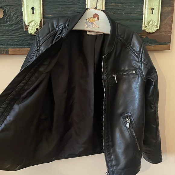 H&M Black Faux Leather Moto Jacket Size 5-6 Years - Picture 11 of 15